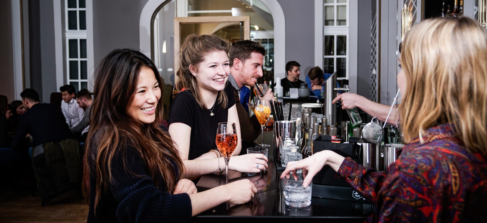 UPSIDE DOWN BAR & RESTAURANT